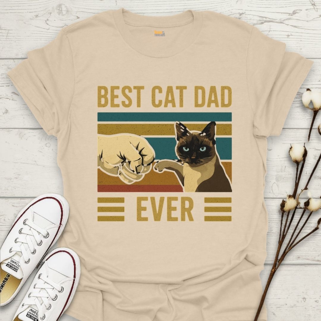 Cat Dad Fist Bump T-shirt