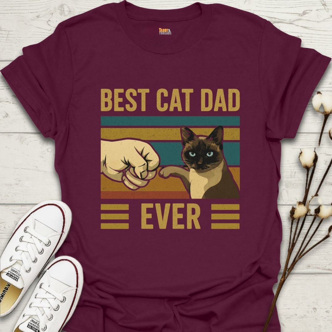 Cat Dad Fist Bump T-shirt