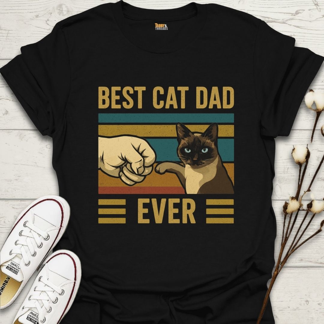 Cat Dad Fist Bump T-shirt