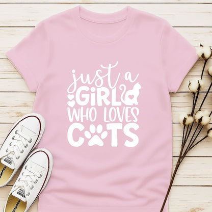 Just a Girl Who Loves CatsT-shirt