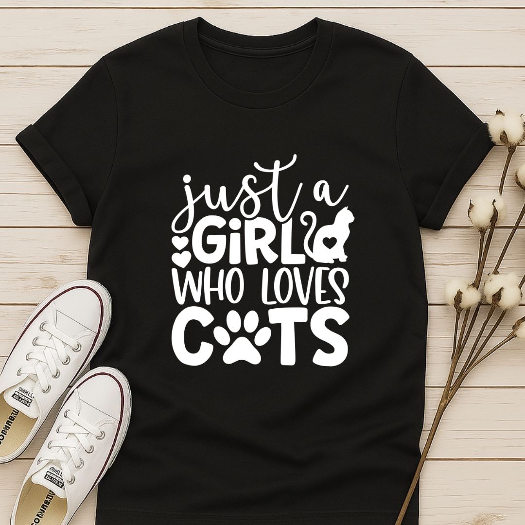 Just a Girl Who Loves CatsT-shirt